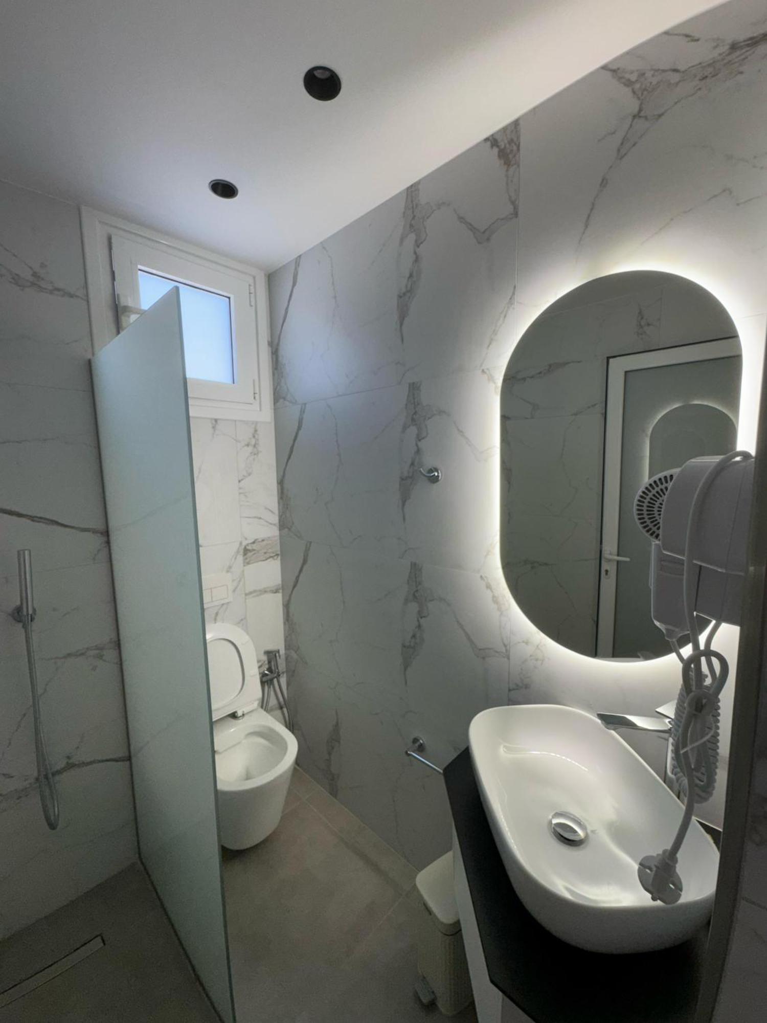 Апартаменти Adem Hillcrest Саранда