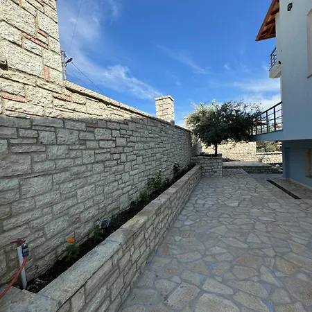 Adem Hillcrest Apartments Sarande Exterior photo